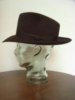Hut, Modell 1935 Typ1, Farbe Dkl. Braun reduziert.