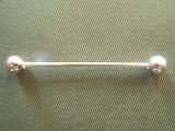 Kragennadel Mod. 4, Kugel / versilbert
